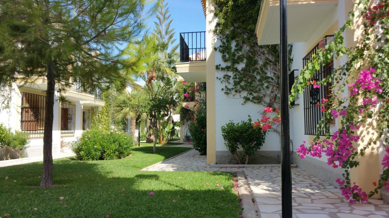 Apartamento Primera Linea De Playa Las Marinas Вера Екстериор снимка